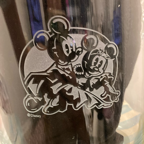 Disney Clear Glass Ice Bucket with Etched Design - Picture 2 of 6